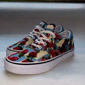 Vans Off The Wall Light Blue/White Check with Roses Women Size 6